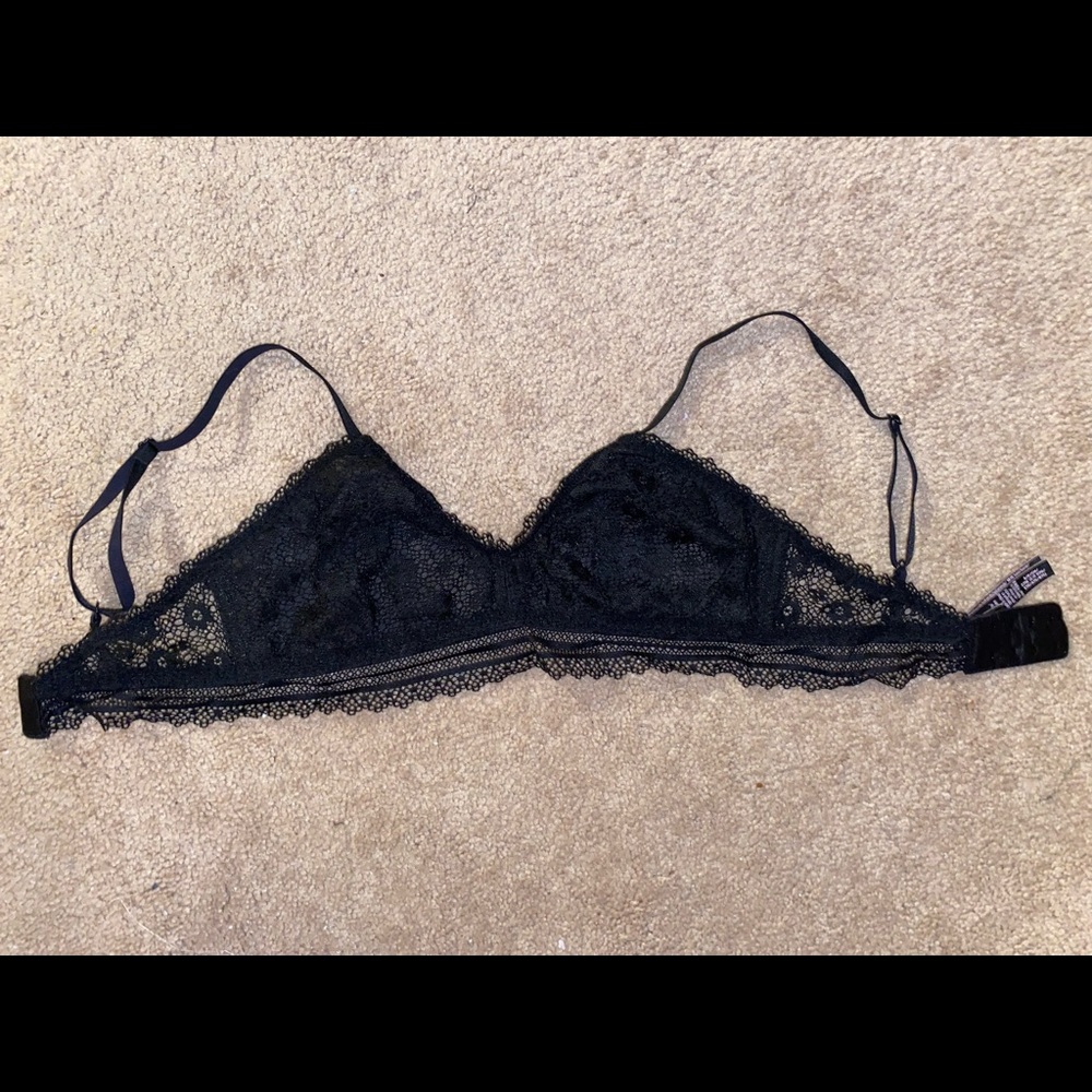 VICTORIA SECRET BRALETTE